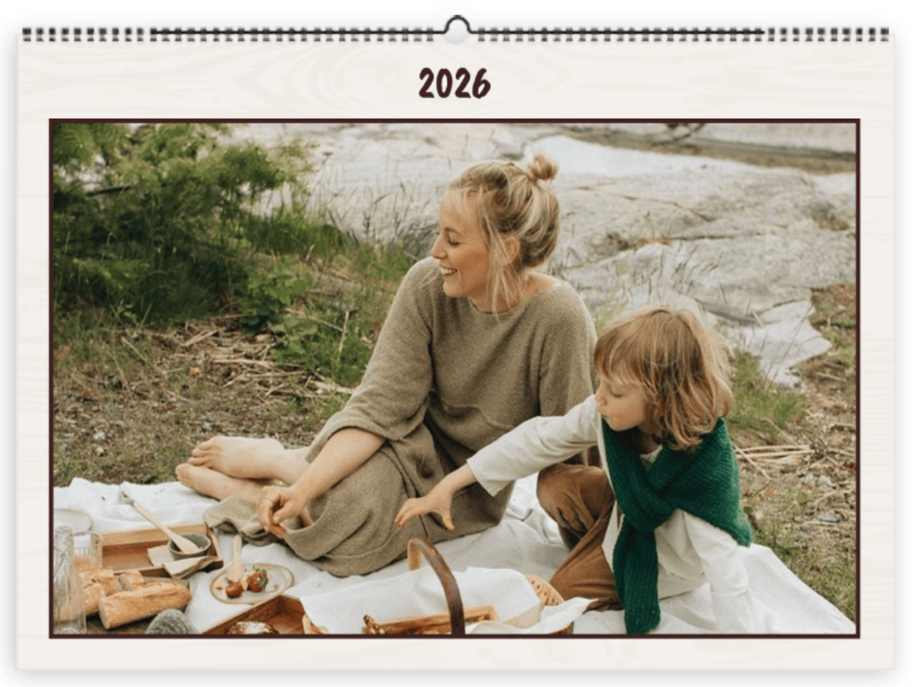 Fotokalendáře z vlastních fotek 2026 jednoduše online - Dřevěné pozadí