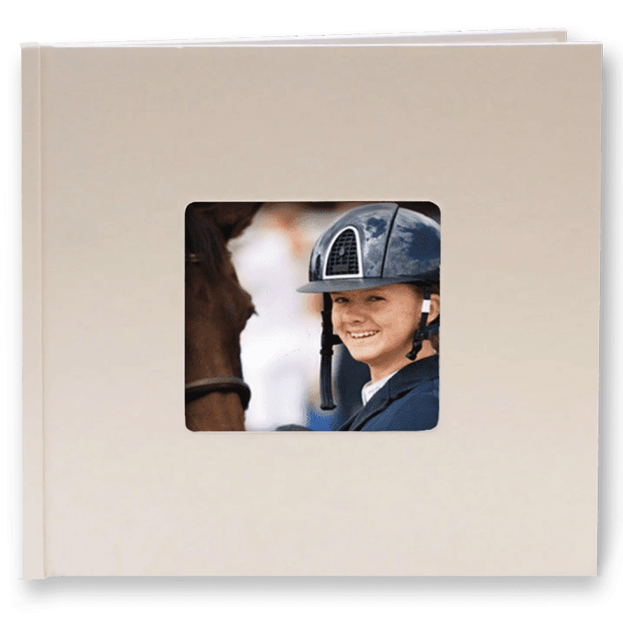 Fotokniha online do 24hod. Akce na fotoknihu 21x21 přírodní desky - Béžové pozadí