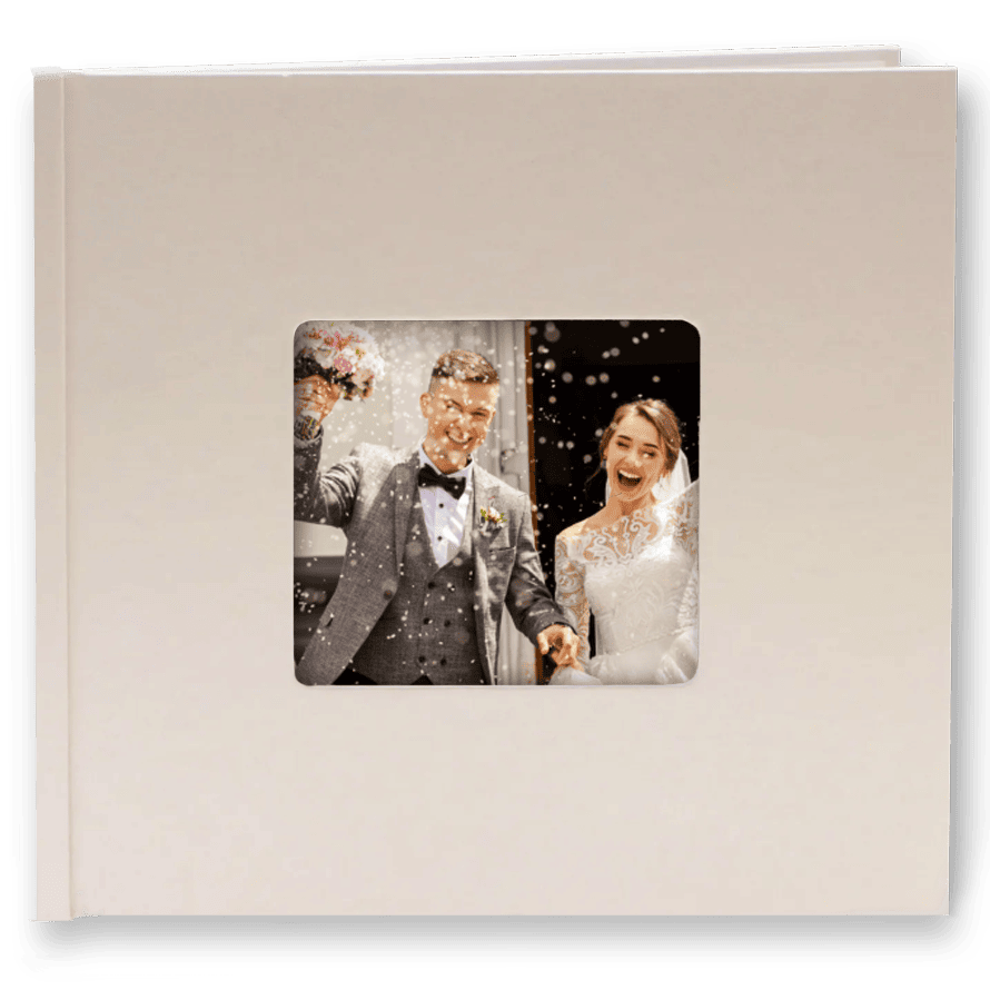 Fotokniha online do 24hod. Akce na fotoknihu 21x21 přírodní desky - Svatební krajka