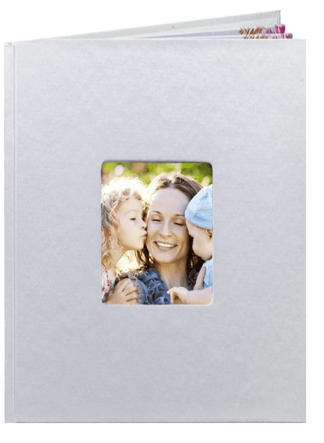 Fotokniha online. Akce na fotoknihy - A4 v barvě perleťové - Elegantní bílá