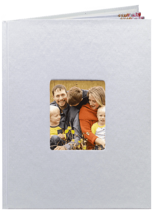 Fotokniha online. Akce na fotoknihy - A4 v barvě perleťové - Kytičky
