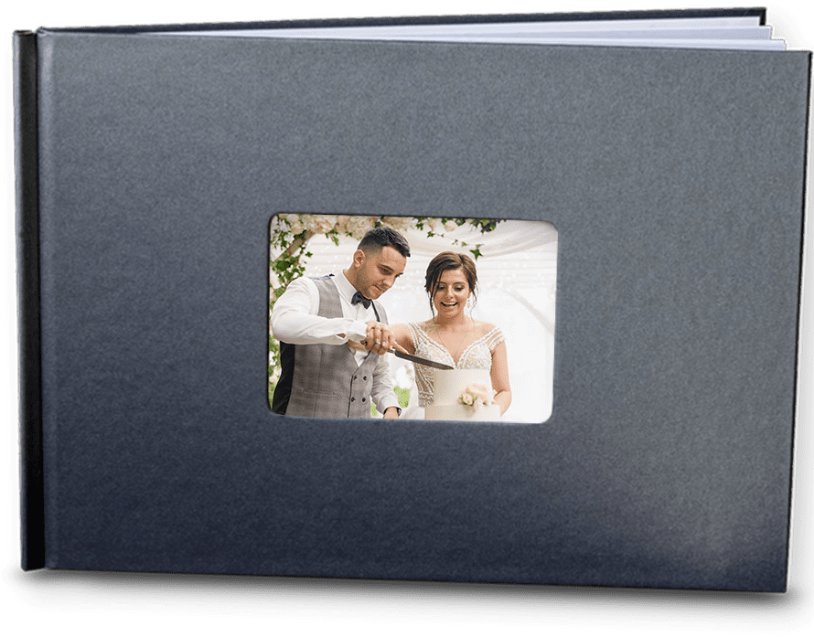 Fotokniha levně. Vaše nejlepší foto kniha A4 šířka v barvě Antracit - Srdíčková