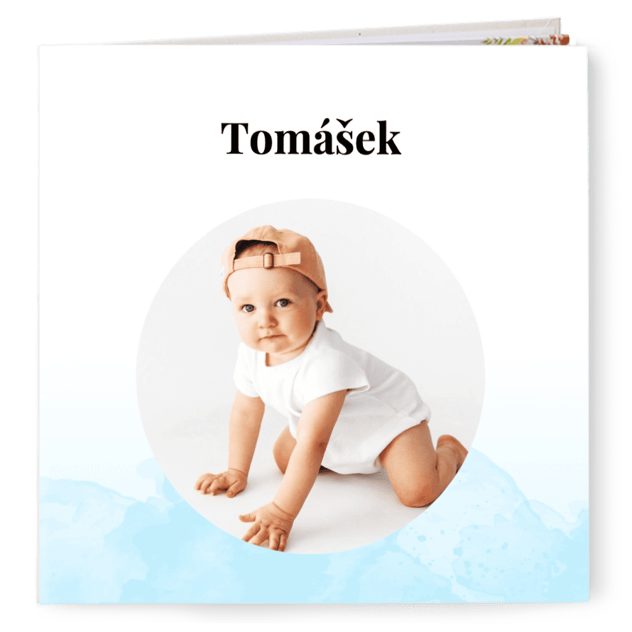 Kvalitní fotokniha a vlastní foto na deskách. Levně online. - Chlapeček