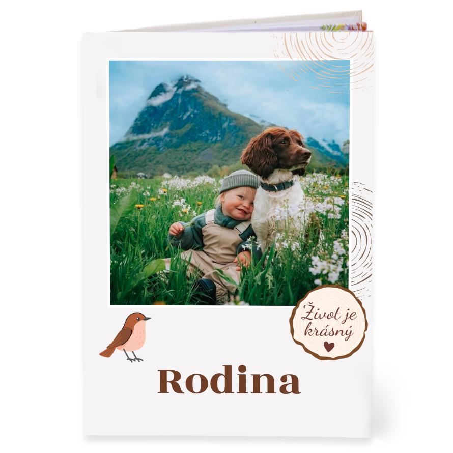 Kvalitní fotokniha velká A4 - vlastní foto na deskách. Levně online. - Štěstí